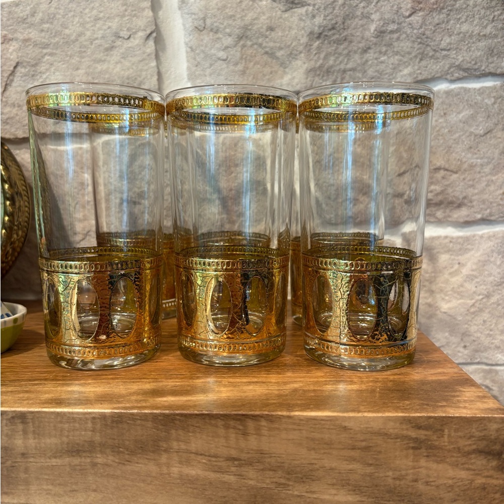 MCM vintage Elegant Gold Trimmed Glasses Set